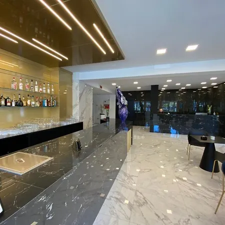 Elsa Hotel 3*
