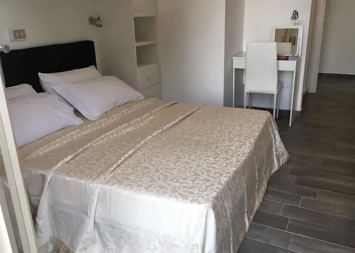 Elsa Milano Marittima